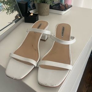 Windsor smith kitten heels